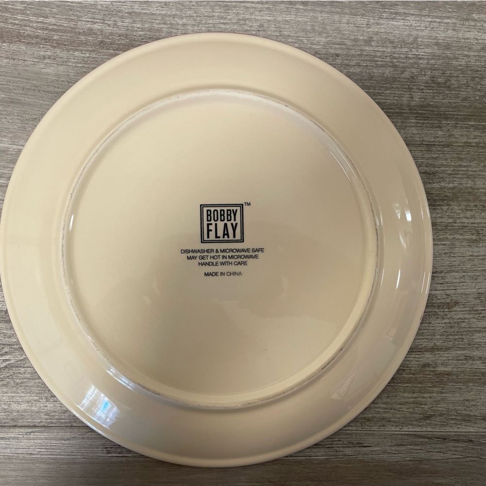 Set of 3 Bobby Flay Sevilla Dinner Plates Red Trim - Picture 3 of 7